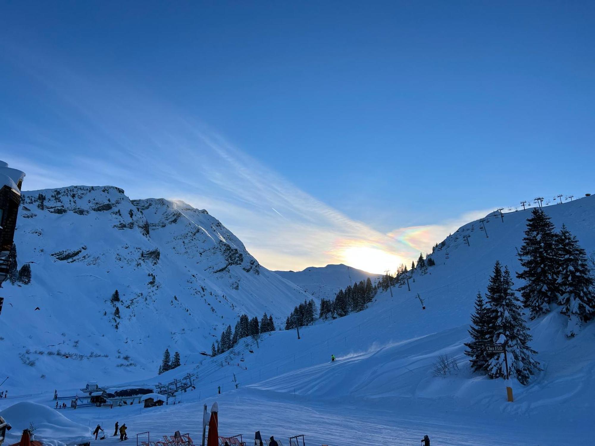 Avoriaz - Portes Du Soleil : Aux Pieds Des Pistes モルジヌ エクステリア 写真